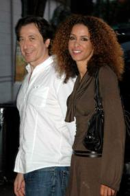 Yvonne Maria Schäfer